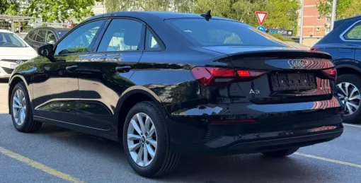 Audi A3 30 TFSI Limuzina *Nove GoodYear gume* Automatik
